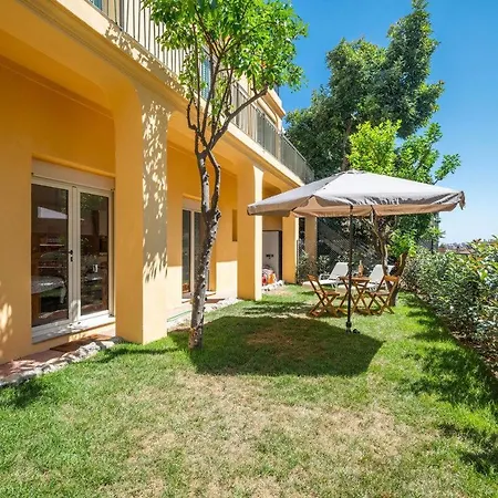 Le Val Dor - Calme - Grand Jardin - Parking Prive Ferienhaus Menton